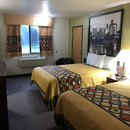 Hotel Super 8 By Wyndham Salem Exterior foto