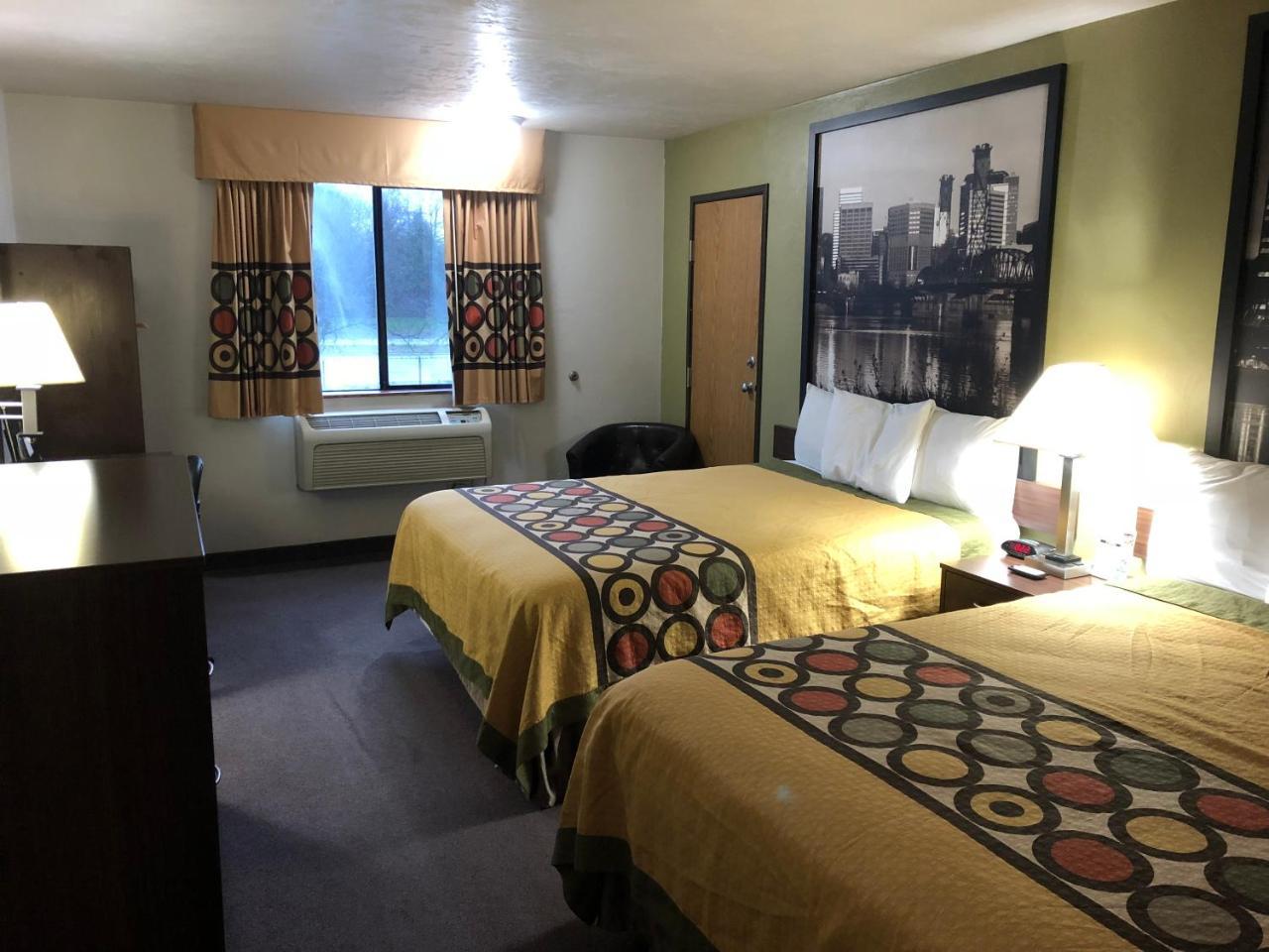 Hotel Super 8 By Wyndham Salem Exterior foto